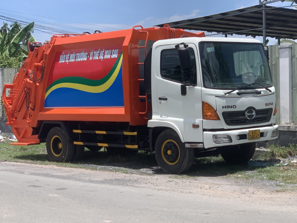 Ô Tô Trường Phúc | Xe ép rác – Xe bồn – Xe cẩu